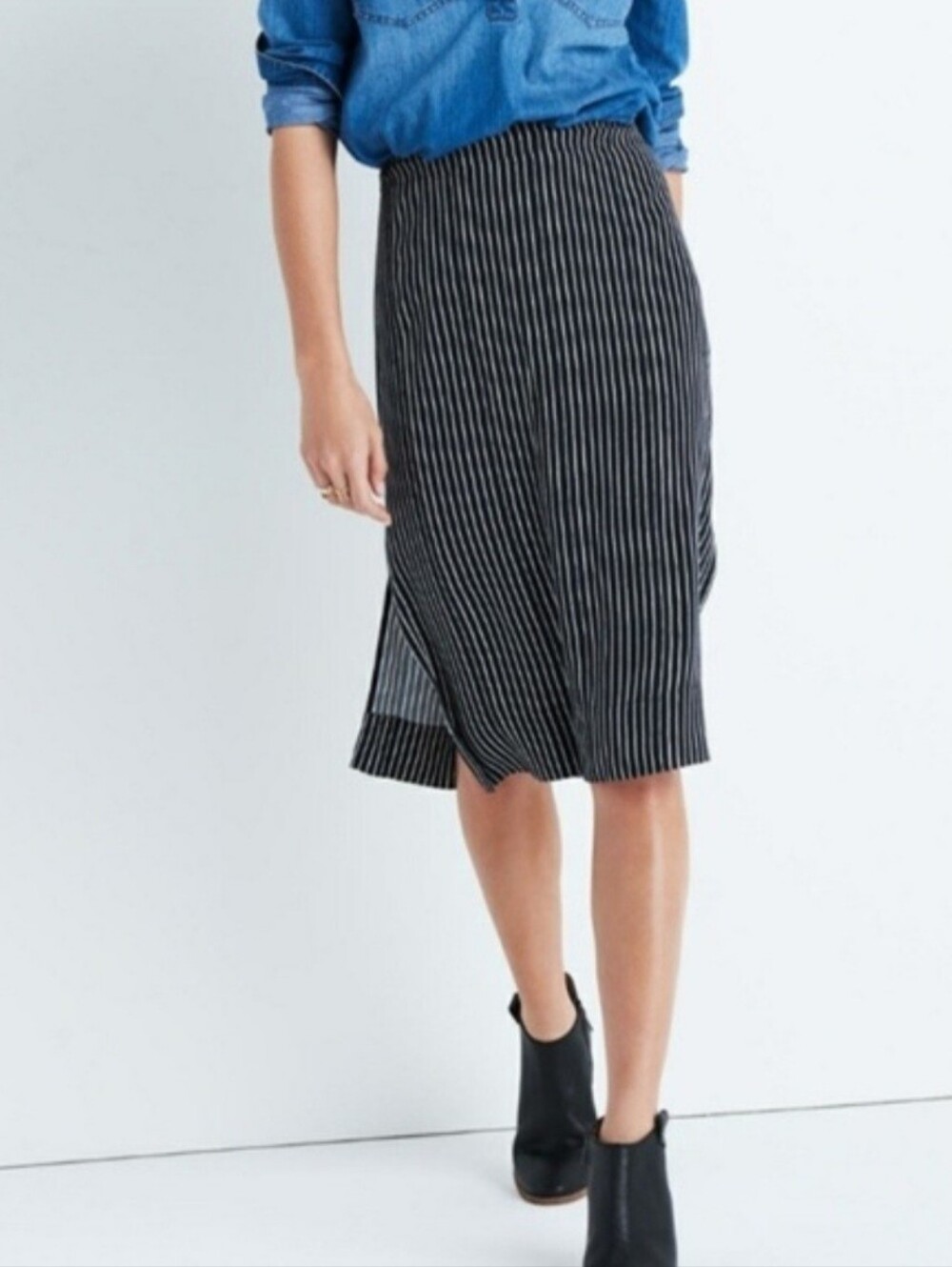 Madewell Black White Pinstripe Pull On Midi Skirt Womens Size 10